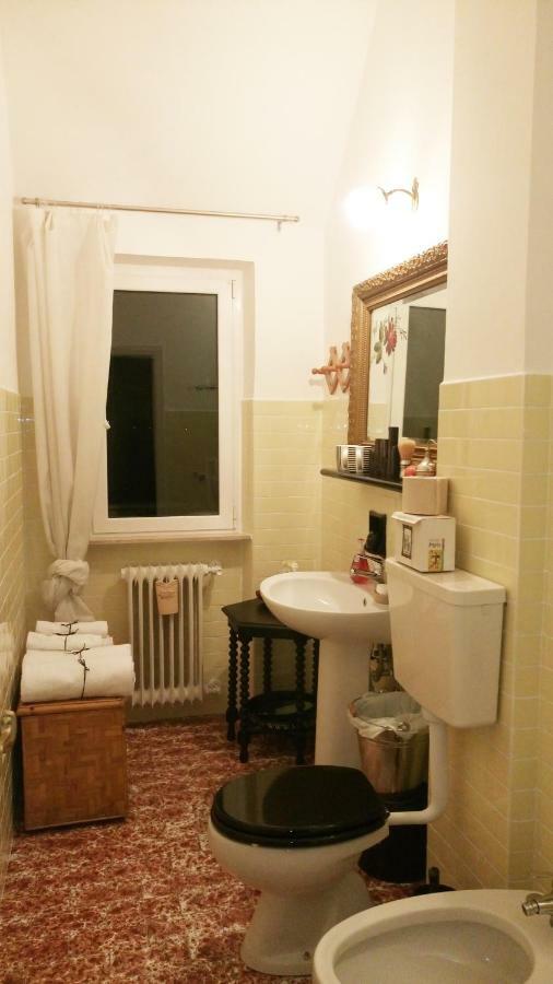 A Casa Di Lola Bed and Breakfast Ascoli Piceno Buitenkant foto