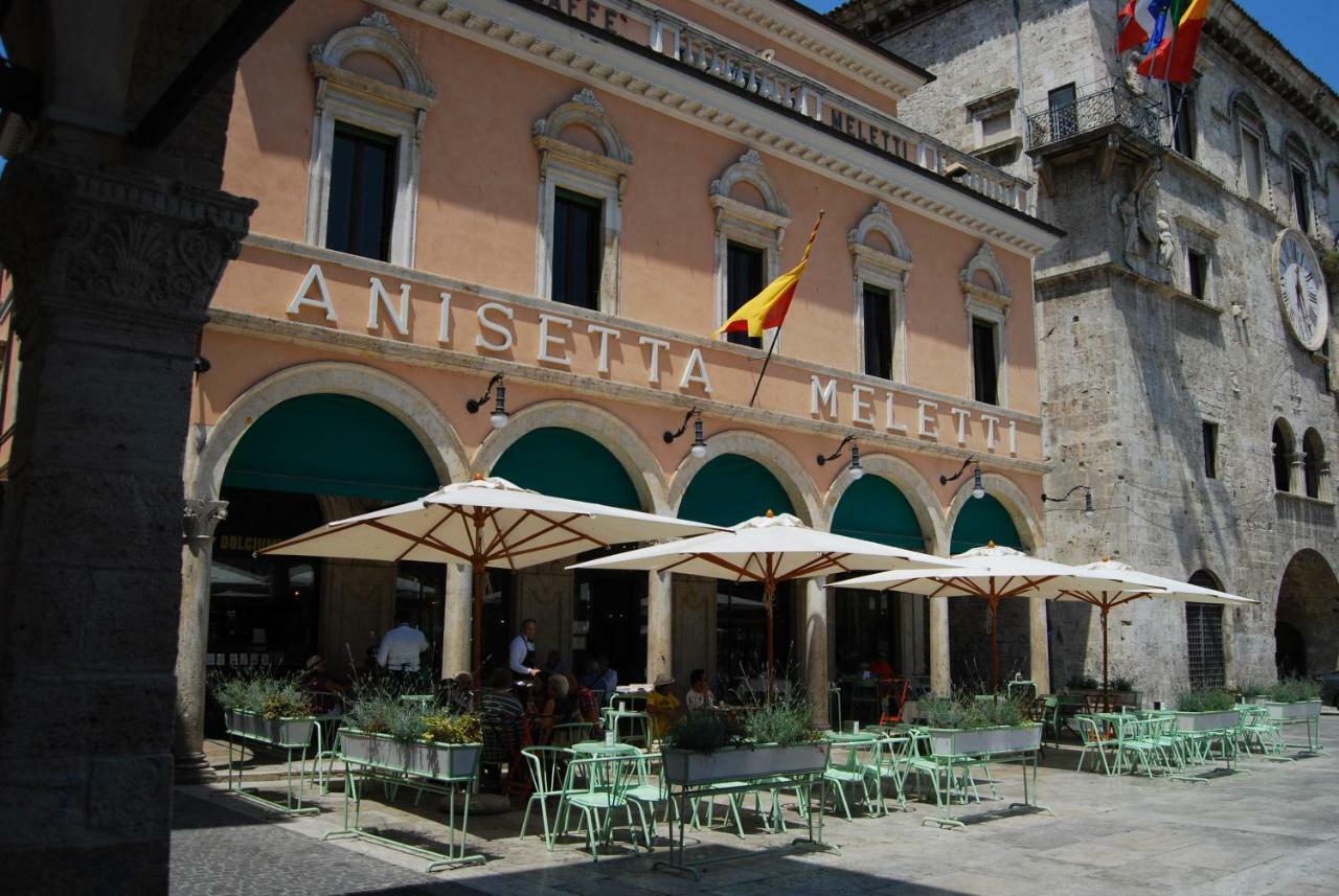 A Casa Di Lola Bed and Breakfast Ascoli Piceno Buitenkant foto