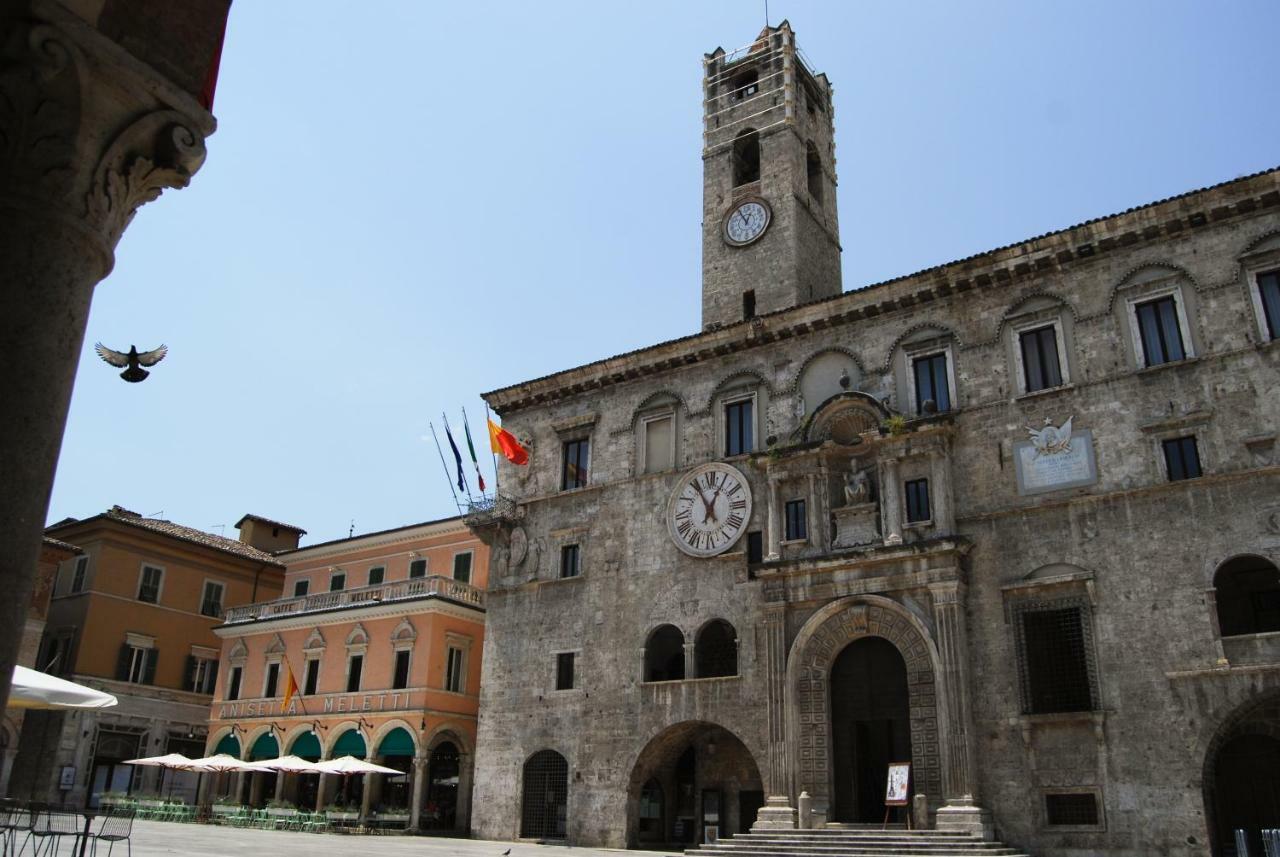 A Casa Di Lola Bed and Breakfast Ascoli Piceno Buitenkant foto